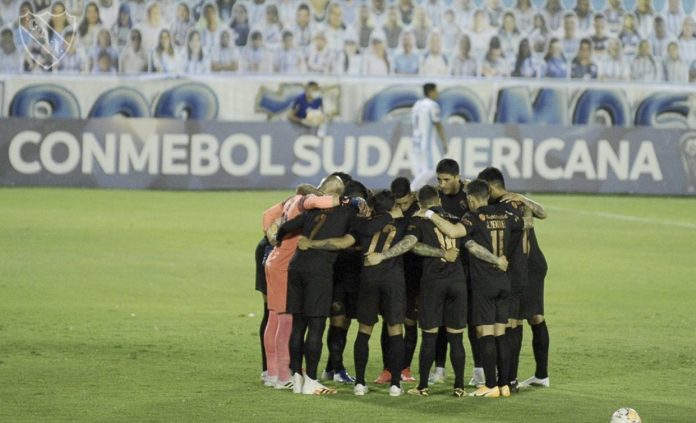 independiente-atletico-tucuman-numeros-rojos-copa-sudamericana