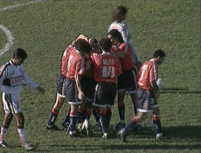 Independiente-vs-Platense-Previa-Apertura-1998-Gol-Sánchez-Vicente-López