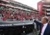 bochini-saludo-hinchas-independiente
