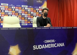 Eduardo-Domínguez-Conferencia-Independiente-General-Caballero-Copa-Sudamericana