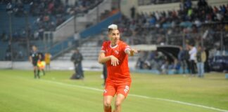 Leandro Fernandez festejo gol Independiente