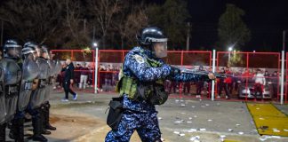 represion policia hinchas Independiente