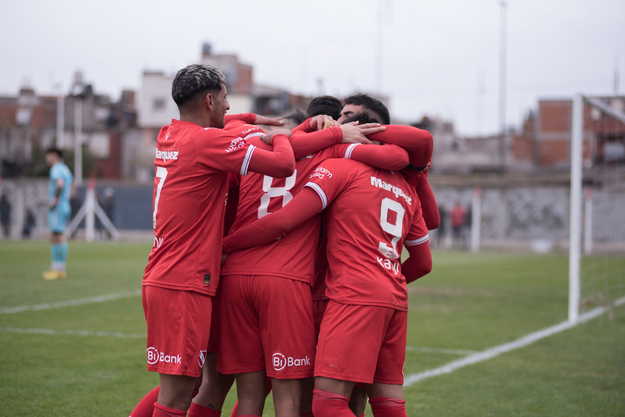 Reserva: Independiente perdió 4-0 con Huracán y quedó eliminado