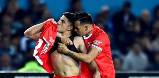Braian Martinez y Javier Baez festejo gol Independiente Racing