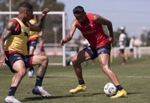 isla-costa-entrenamiento-independiente