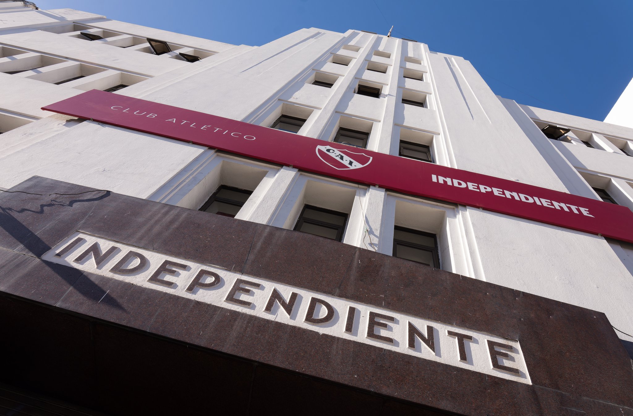 C. A. Independiente on X: El Club Atlético Independiente informa la  actualización de la cuota social para todas las categorías aprobada en  reunión de Comisión Directiva. Info y precios ➡️    /