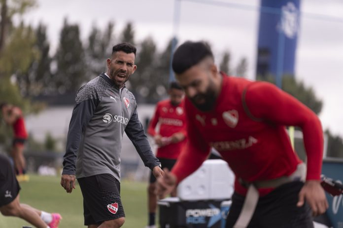 tevez-canelo-pretemporada-independiente-ezeiza