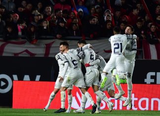 Festejo gol Independiente Estudiantes