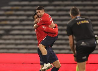 Festejo gol Independiente Montiel Avalos