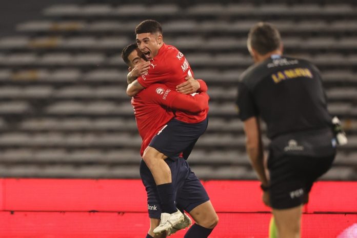 Festejo gol Independiente Montiel Avalos