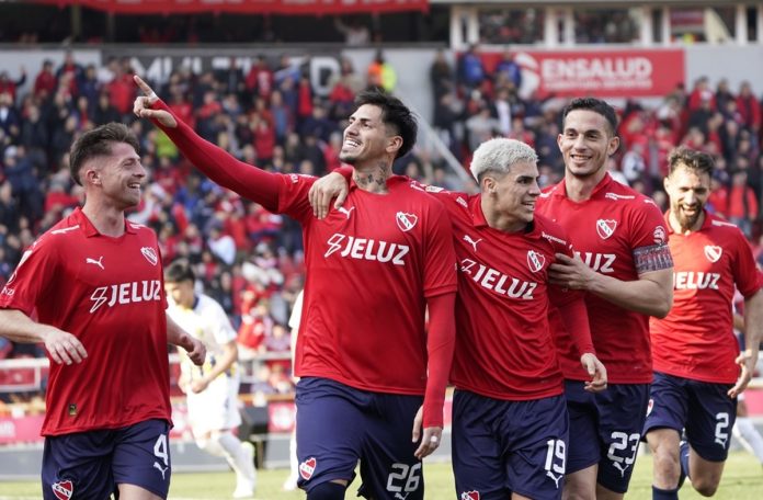 Vera Lomonaco Luna Marcone Laso gol Independiente