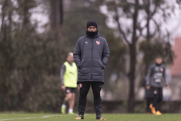 vaccari-entrenamiento-independiente-villa-dominico