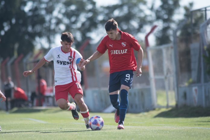 inferiores-independiente-estudiantes-villa-dominico