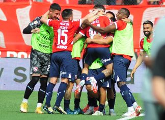 Festejo gol Independiente