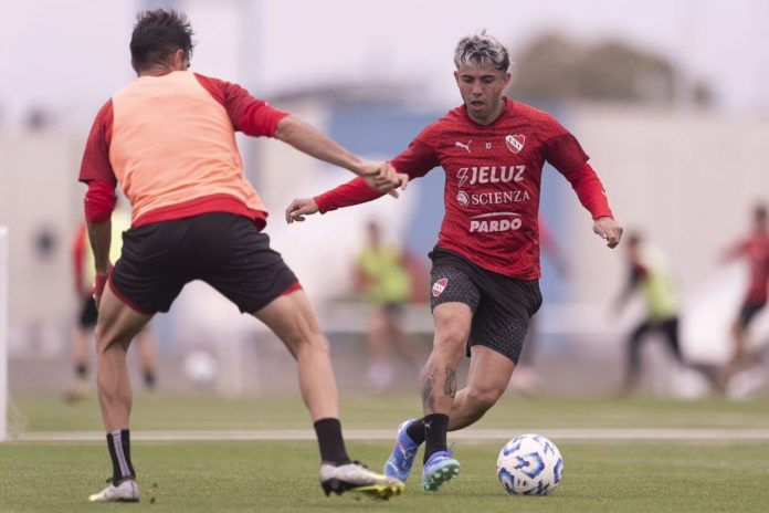 toloza-independiente-entrenamiento-dominico-10-24