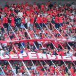 tribuna-hinchas-independiente-estadio-libertadores-de-america