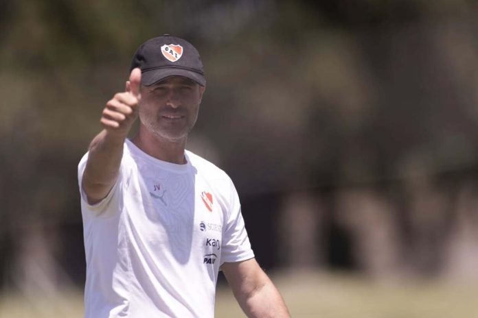 julio-vaccari-entrenamiento-independiente-12-24