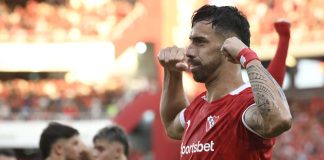 Gabriel Ávalos festejo Independiente Sarmiento Torneo Apertura 2025