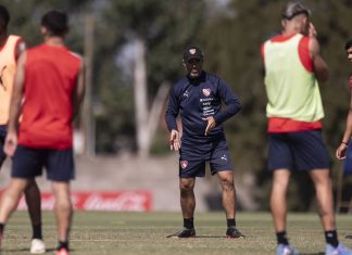 Vaccari entrenamiento Villa Dominico