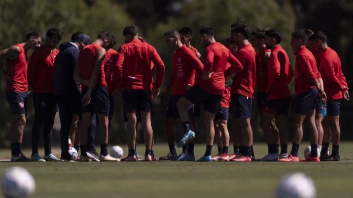 plantel-independiente-vaccari-dominico-03-25