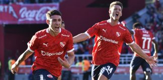 Santiago Montiel festejo Independiente Independiente Rivadavia