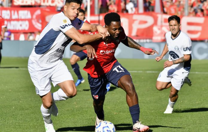 angulo-independiente-independiente-rivadavia