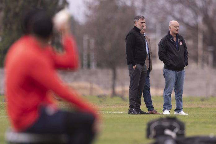 grindetti-seoane-montaña-independiente-entrenamiento