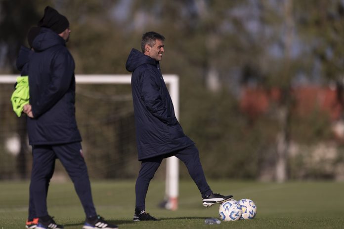 julio-vaccari-independiente-practica-05-25