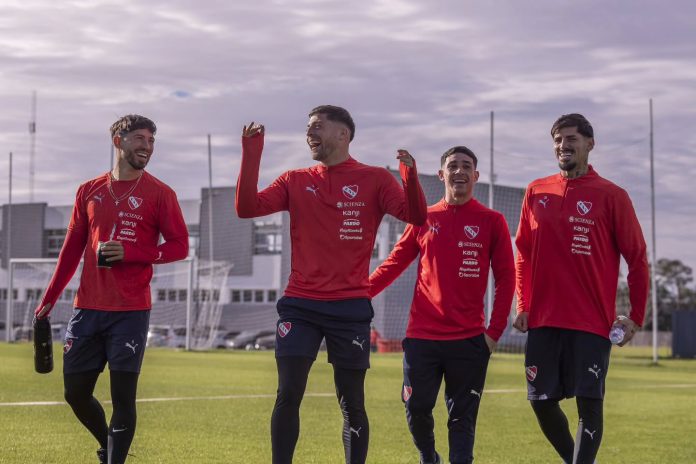 loyola-vera-montiel-lomonaco-independiente-entrenamiento