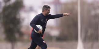 vaccari-julio-entrenamiento-independiente-05-25