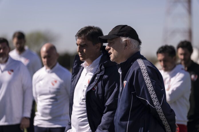 Gustavo Quinteros Néstor Grindetti Independiente