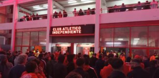 Hinchas Independiente playon