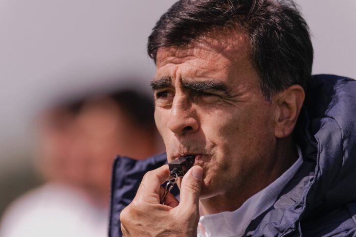 gustavo-quinteros-dt-independiente-villa-dominico