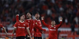 Festejo Independiente Lomónaco Loyola Montiel Platense Torneo Clausura 2025