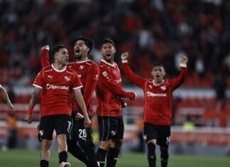 Después de la tormenta, vino la goleada Festejo Independiente Lomónaco Loyola Montiel Platense Torneo Clausura 2025