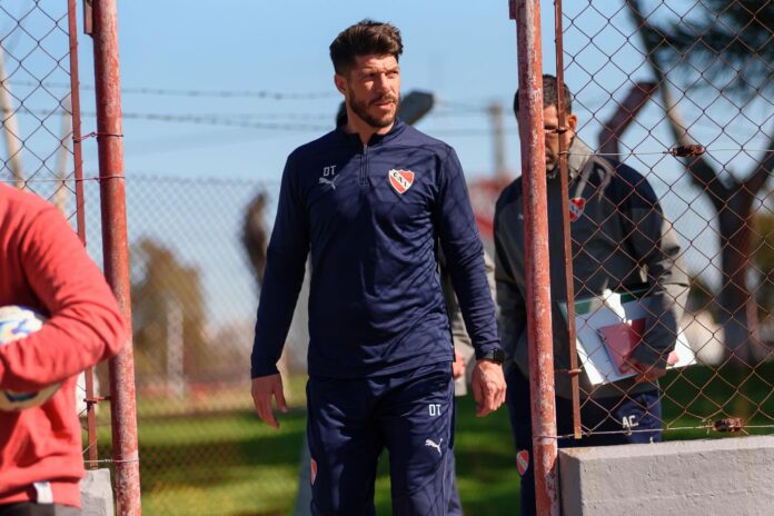 carlos-matheu-dt-reserva-independiente-10-25 carlos-matheu-dt-reserva-independiente-10-25