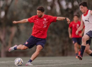 Concentrados vs. Platense: la vuelta de Loyola felipe-loyola-independiente-entrenamiento-10-25