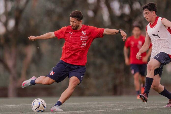 felipe-loyola-independiente-entrenamiento-10-25