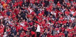 hinchada-independiente-10-25