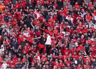 hinchada-independiente-10-25