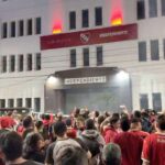 hinchas-independiente-sede-avellaneda-2025