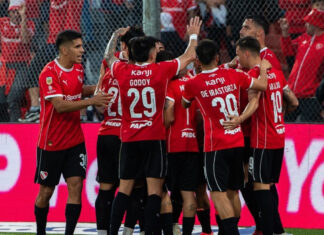 independiente-platense-festejo-gol