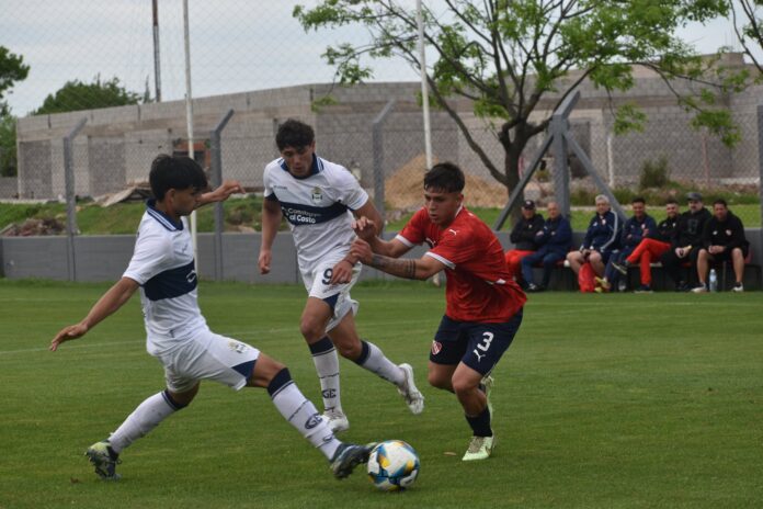 inferiores-independiente-gimnasia-2025