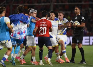 Fernández Cedrés vio la roja en el final fernandez-cedres-expulsion-independiente-rosario-central