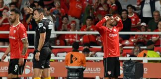 loyola-martinez-beligoy-festejo-independiente-atletico-tucuman