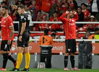 Loyola: “Vamos a seguir y pelear hasta el final” loyola-martinez-beligoy-festejo-independiente-atletico-tucuman