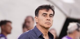 Quinteros, un mensaje a Loyola y el resto: “Les conviene quedarse, vamos a ser protagonistas” quinteros-independiente-deportivo-riestra-2025