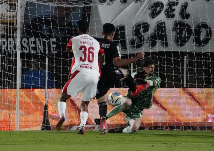 valdez-rey-independiente-deportivo-riestra