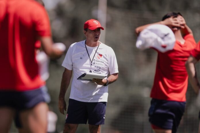 Gustavo Quinteros Independiente (1)