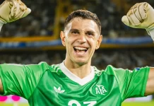 Dibu Martínez ve muy lejos su vuelta a Independiente dibu-martinez-argentina-2025